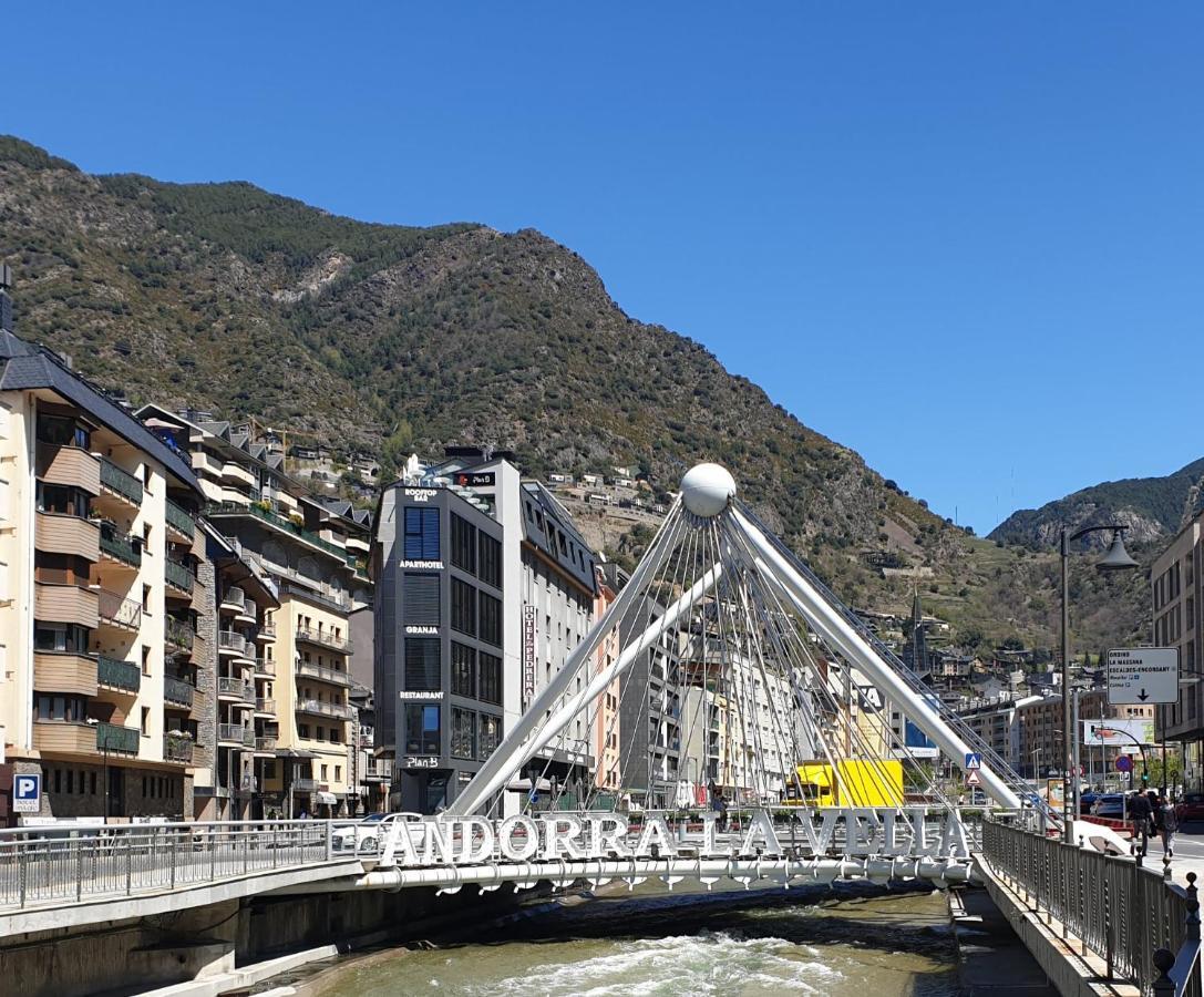 Centrico Loft En Andorra La Vella Con 2 Parkings Hut 5372 Apartment Ngoại thất bức ảnh